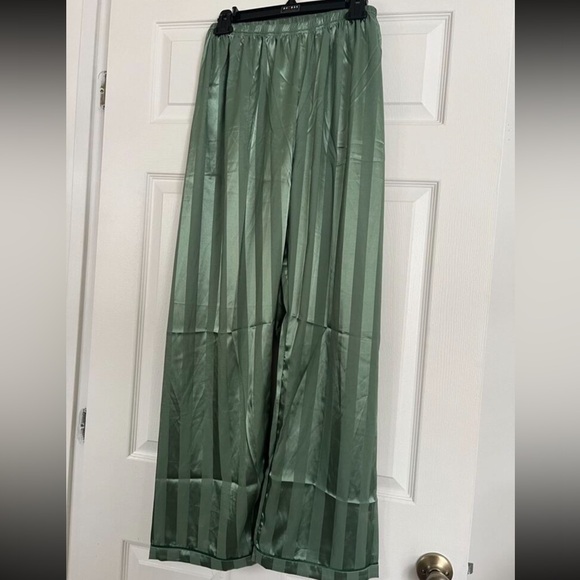 Satin Green Striped Women's Pajamas Pants Shirt Set - Picture 8 of 12